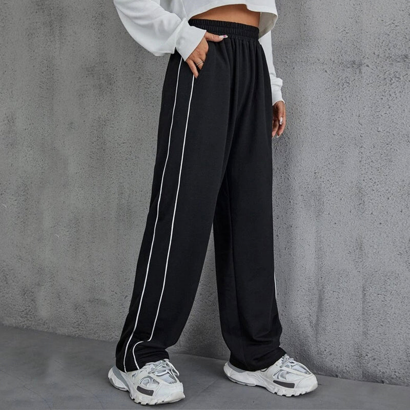 Contrast Piping Sweatpants